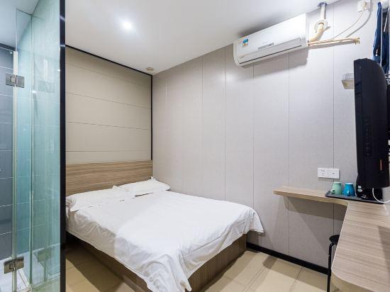 Нанкин: 100 Liangpin Inn (Nanjing Southeast University & Chengxin Avenue Subway Station)