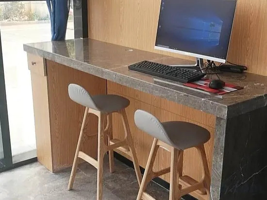 Наньтун: Nantong Jinduo Elegant Hotel (Nantong Dieshiqiao Home Textile City)