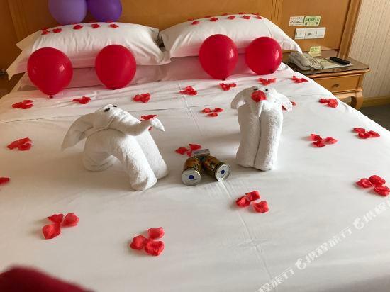 Чжухай: Vienna Classic Hotel (Zhuhai Jida Jiuzhou Avenue)