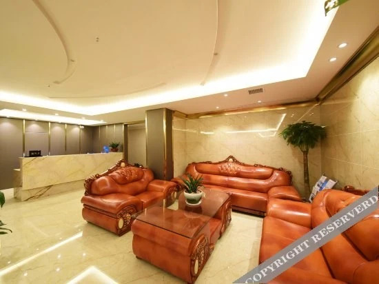 Чанша: LANWANHOTEL(Bishahu Subway Station Hunan  Telecommunications Vocational and Technical College Store)