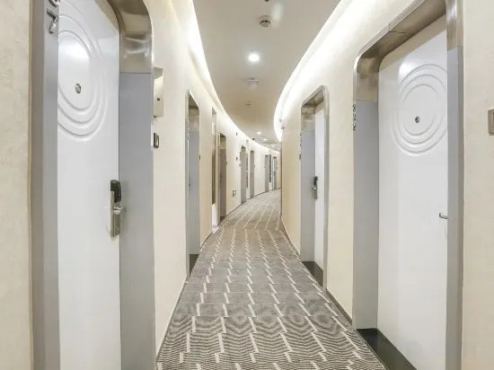 Шанхай: 蓝莓酒店(上海五角场复旦大学店)