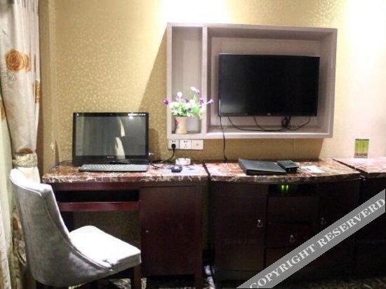 Хэнъян: Yangguang Hotel