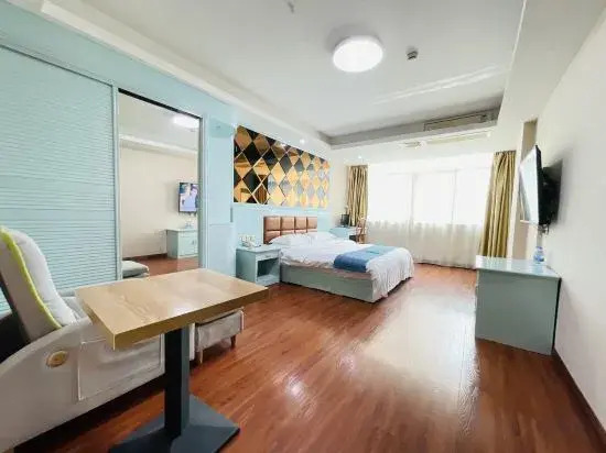 Путянь: Crown Hotel (Putian Xianyou Bus Station Linan Food Street Store)