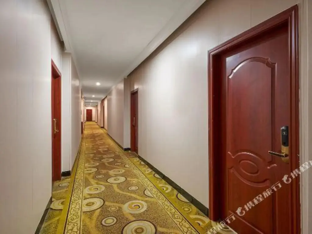 Гуанчжоу: Hongsheng Business Hotel(Guangzhou Zhongcun Metro Station)