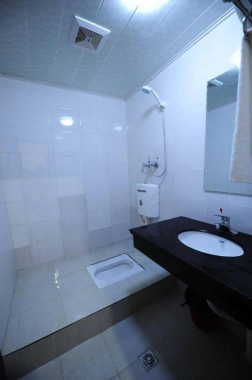 Ухань: Fulin Business Hotel