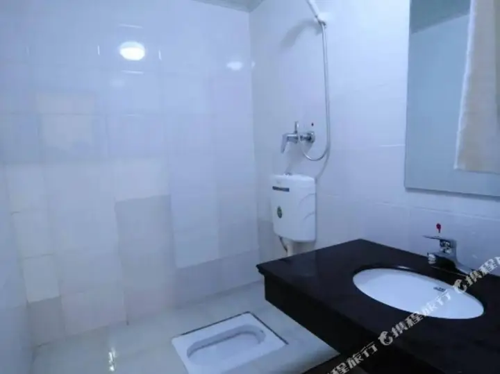 Ухань: Fulin Business Hotel