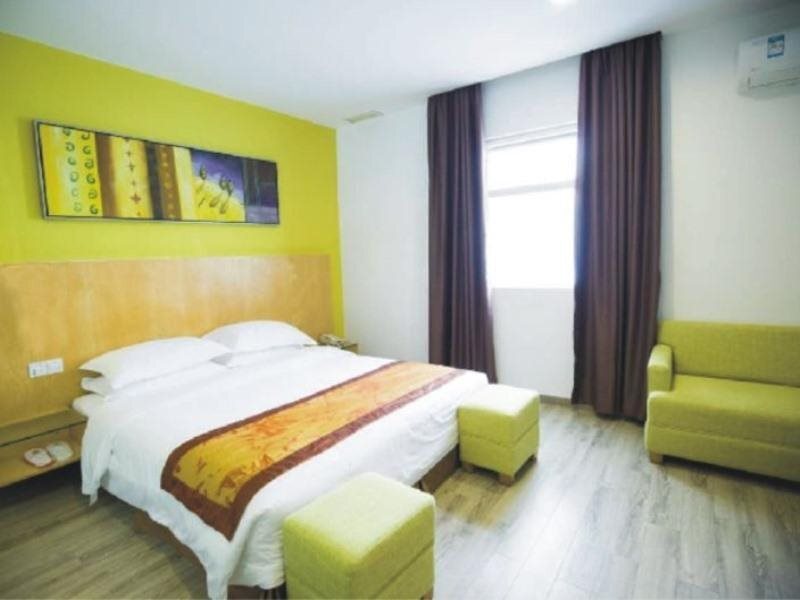 Чжухай: Shell Zhuhai Xiangzhou District Gongbei The Crossings Hotel