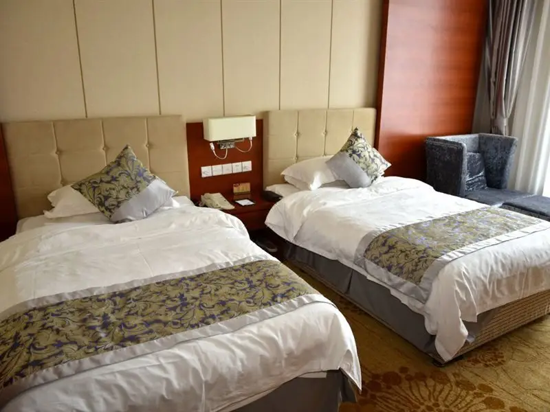 Ордос: Yifeng Hotel