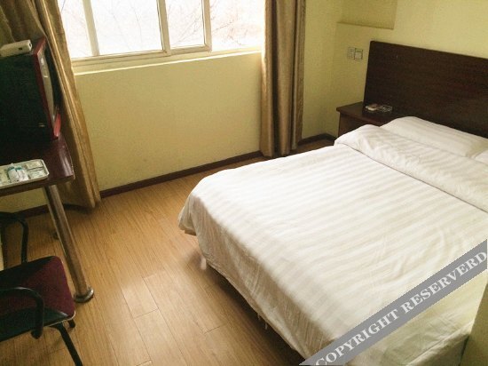 Ухань: Jiatai Hotel