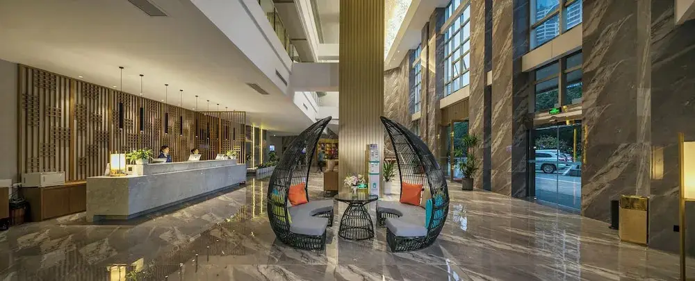 Чунцин: Mehood Lestie International Hotel Chongqing Yuzhong Lianglukou Metro Branch