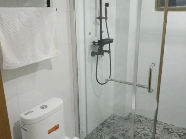 Чэнду: Huanran Tangchi Homestay (Qingchengshan Scenic Area)