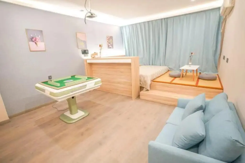 Шанхай: Box Space Xinzhiwan Hotel (Shanghai Bay University City Branch)