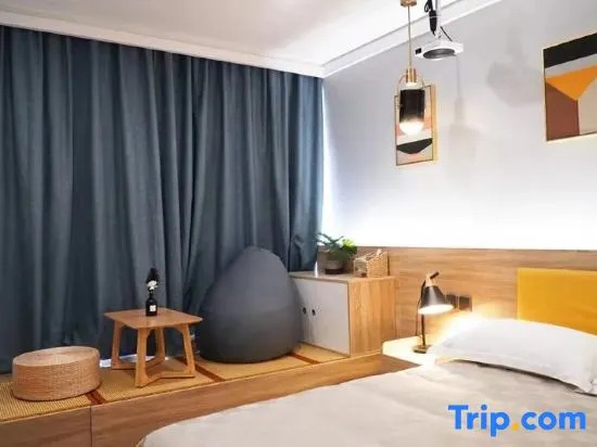 Шанхай: Box Space Xinzhiwan Hotel (Shanghai Bay University City Branch)