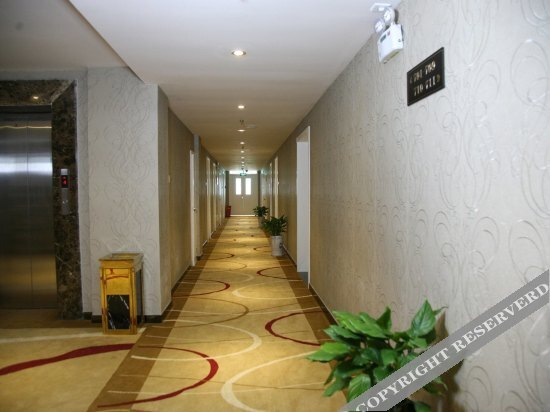 Мую: Xinyue Hotel