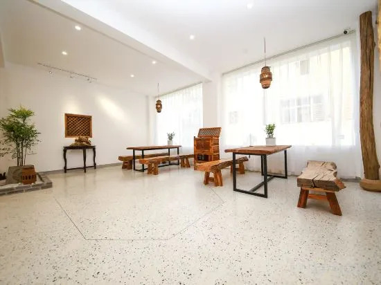 Дали: Zhufeng Park Xin Inn (Dali High-speed Railway Station)