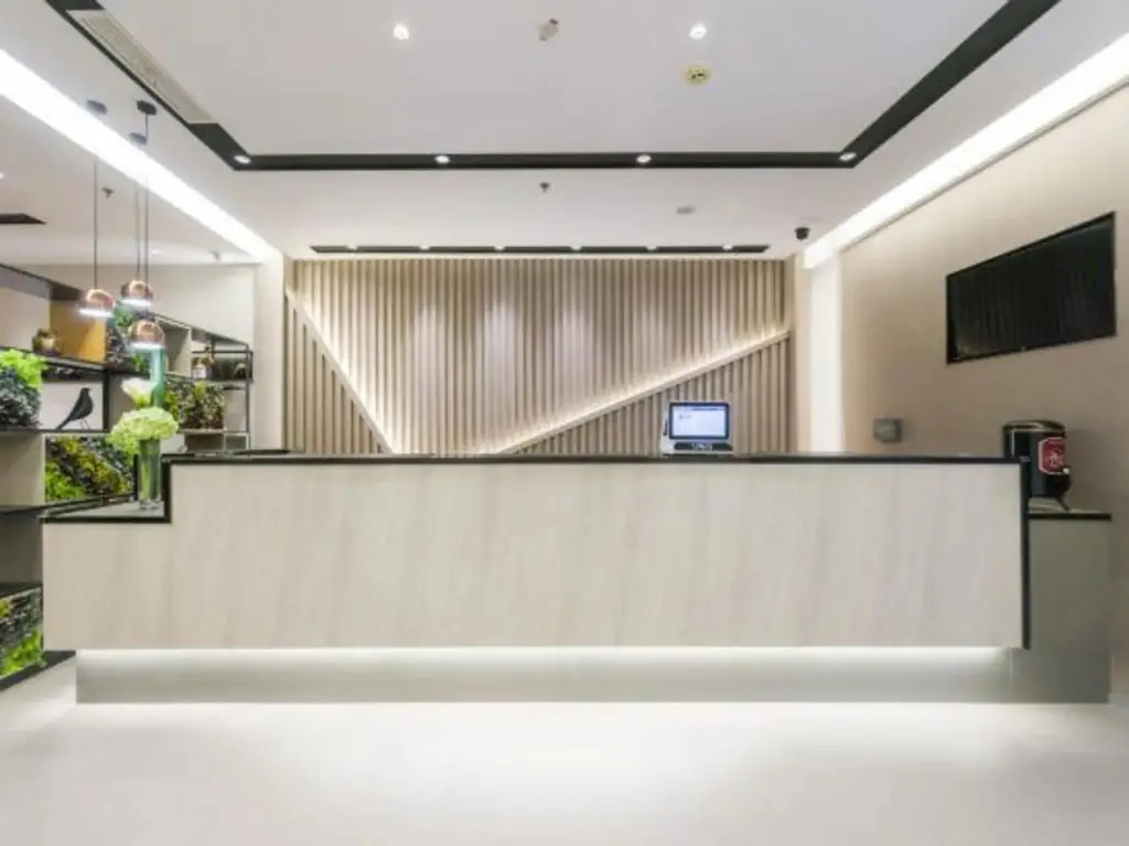 Наньтун: Home Inn Tongbai Yun Hotel (Nantong Youth Middle Road Sports Park)