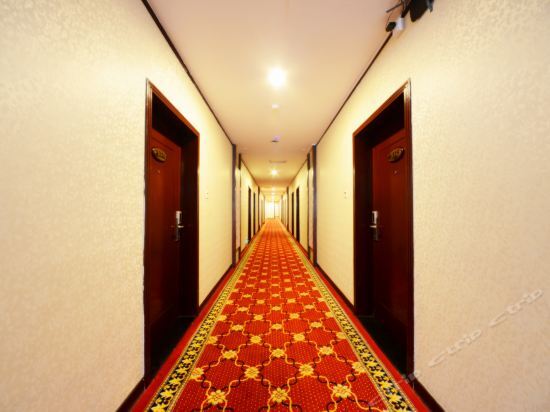 Шаогуань: Borrman Hotel (Shaoguan The History East Street Fengcai Building)