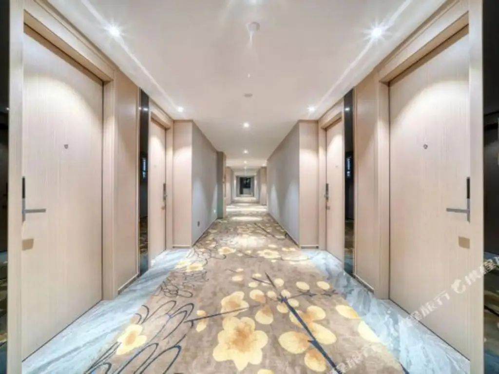 Шаоксинг: Qingteng Yisu Hotel (Shengzhou Chinese Yue Opera Art City Wuyue Plaza)