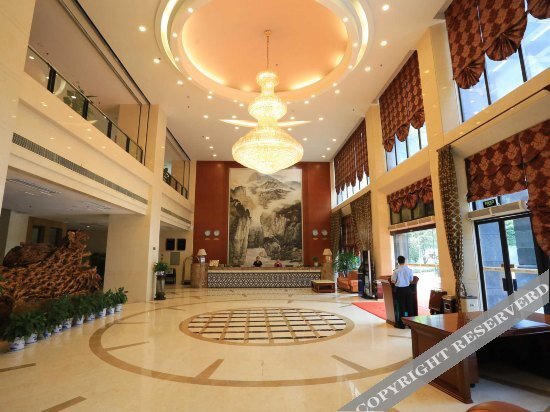 Chongqing Xueyuan Building Hotel (Daping Times Tianjie Xietaizi Subway Station Branch) — фото 1