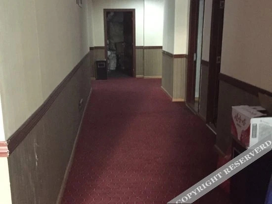 Чунцин: Jiuzhou Business Hostel