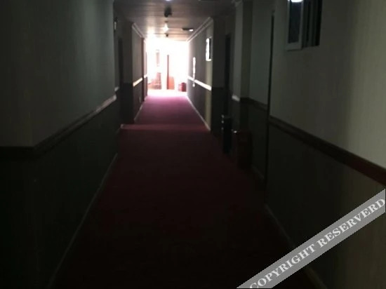 Чунцин: Jiuzhou Business Hostel