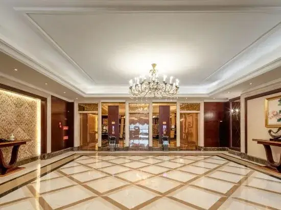 Evergrande World MICE Center — фото 1