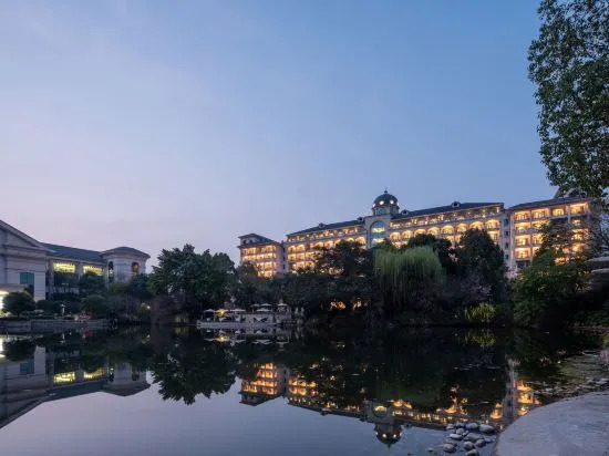 Чэнду: Evergrande World MICE Center