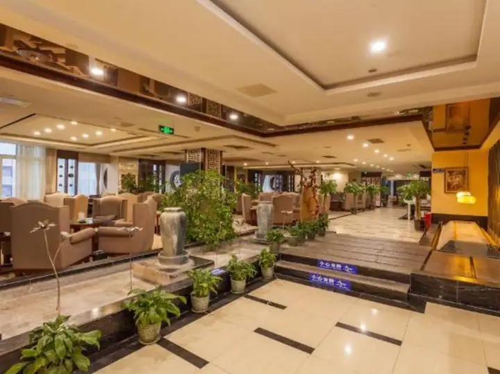 Чэнду: Xipu Hotel