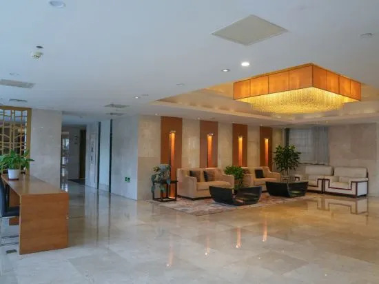 Яньтай: Fushan Hotel Yantai