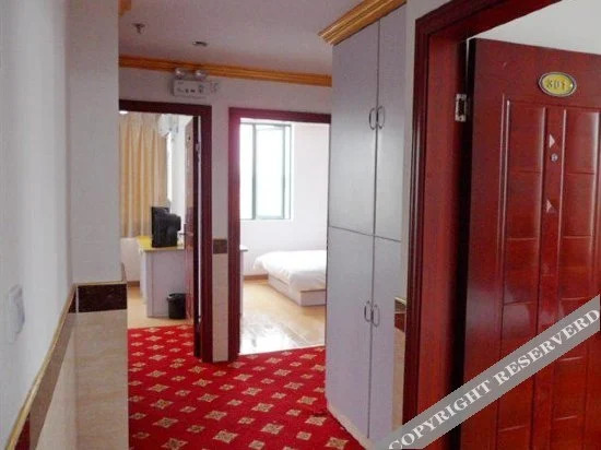 Шанхай: Yuebin Chain Hotel (Songjiang University Town)