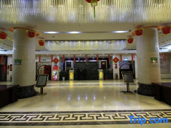 Наньян: Donghu Hotel