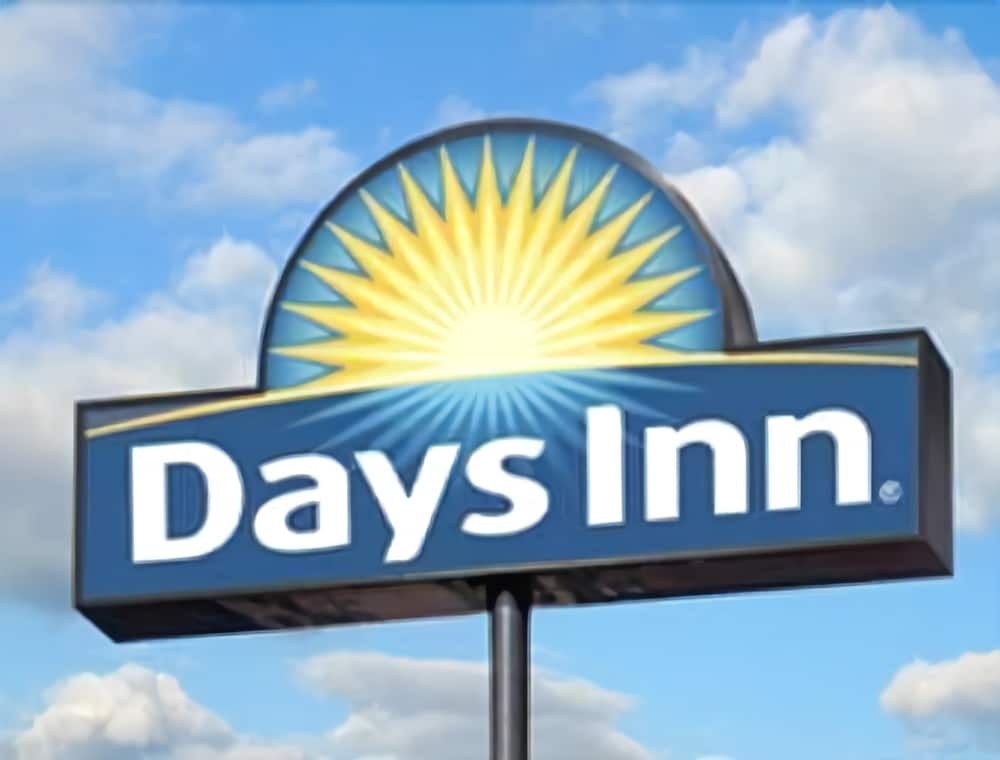 Days Inn by Wyndham Wuxi Shengma — фото 1