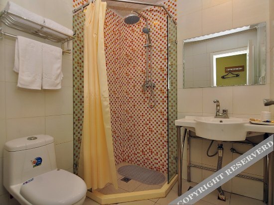 Куньмин: Boda Hotel(Kunming Nanya First City)