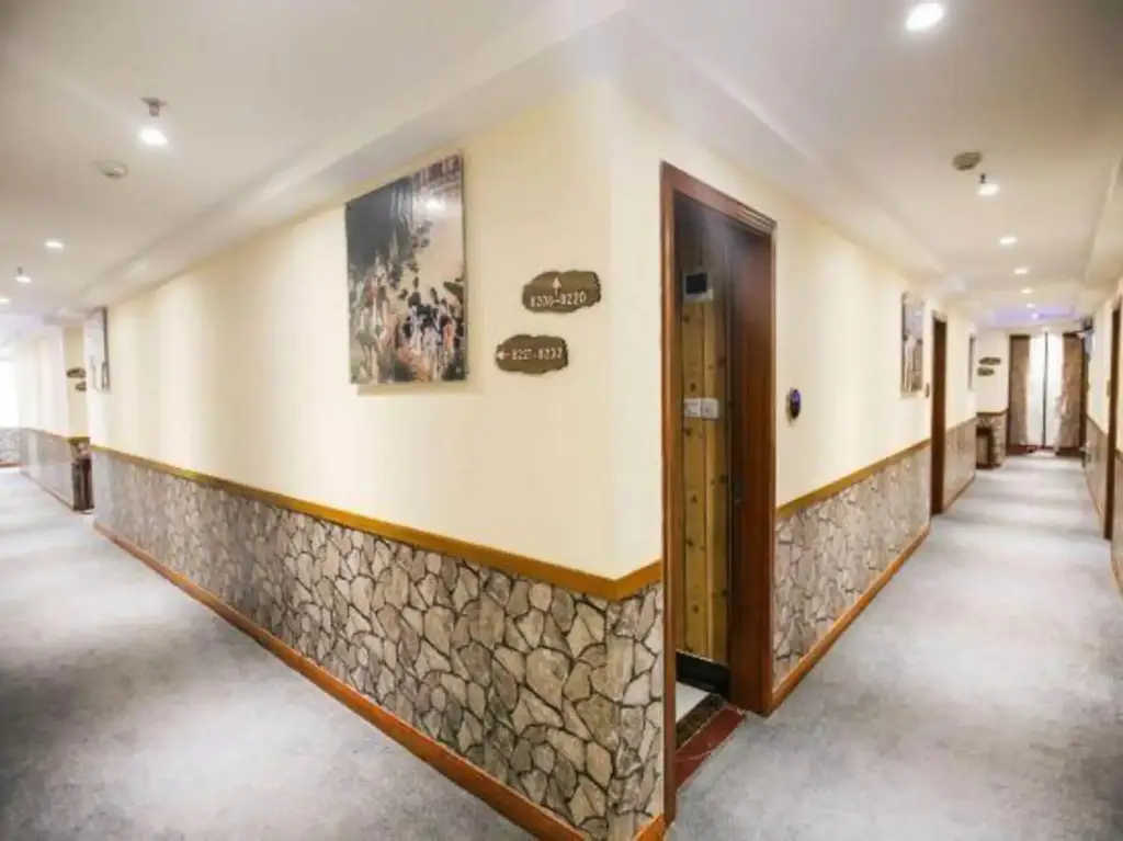 Гуанчжоу: Shiyu Hotel (Guangzhou Chebei Metro Station)