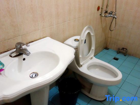 Шанхай: Qiaofeng Hostel