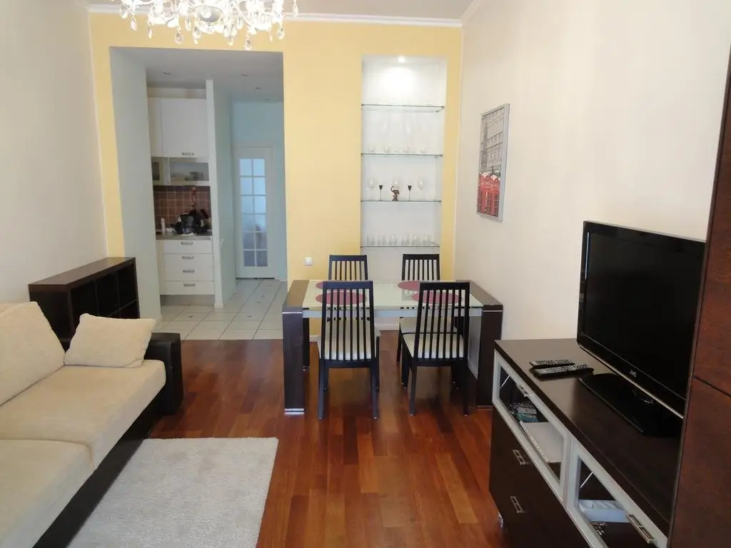 Москва: Меблированные комнаты Kremlin Suite with Balcony (Т15)