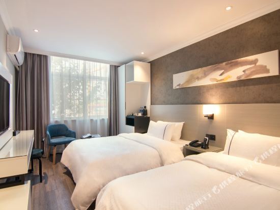 Ease Hotel (Shanghai Siping Road Tongji University) — фото 1
