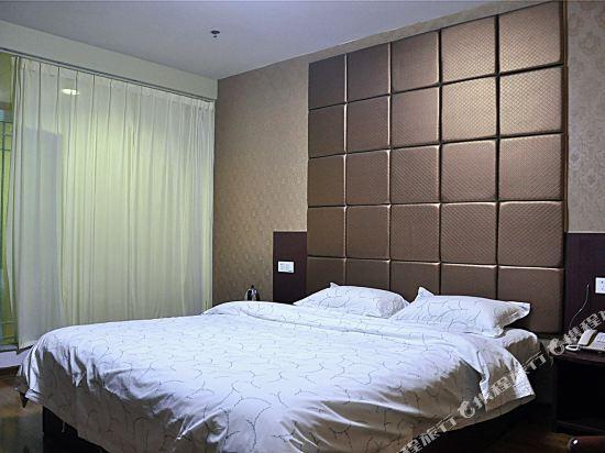 Линьи: Shengyuan Hotel