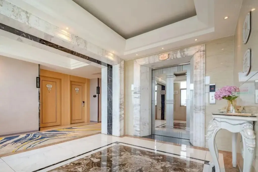 Дунгуань: Vienna 3 Best Hotel Dongguan Liaobu Shida Road