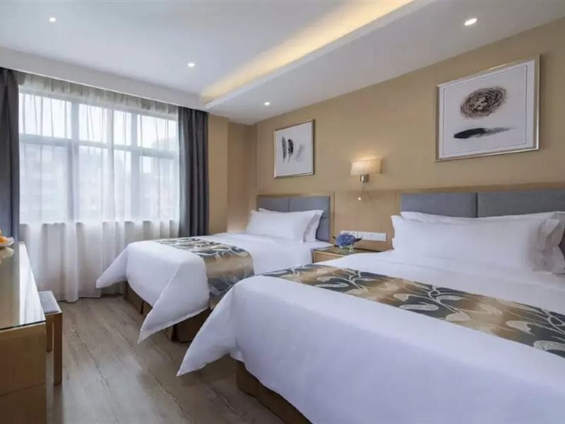 Шэньчжэнь: Vienna 3 Best Hotel (Shenzhen Haiya Binfencheng)