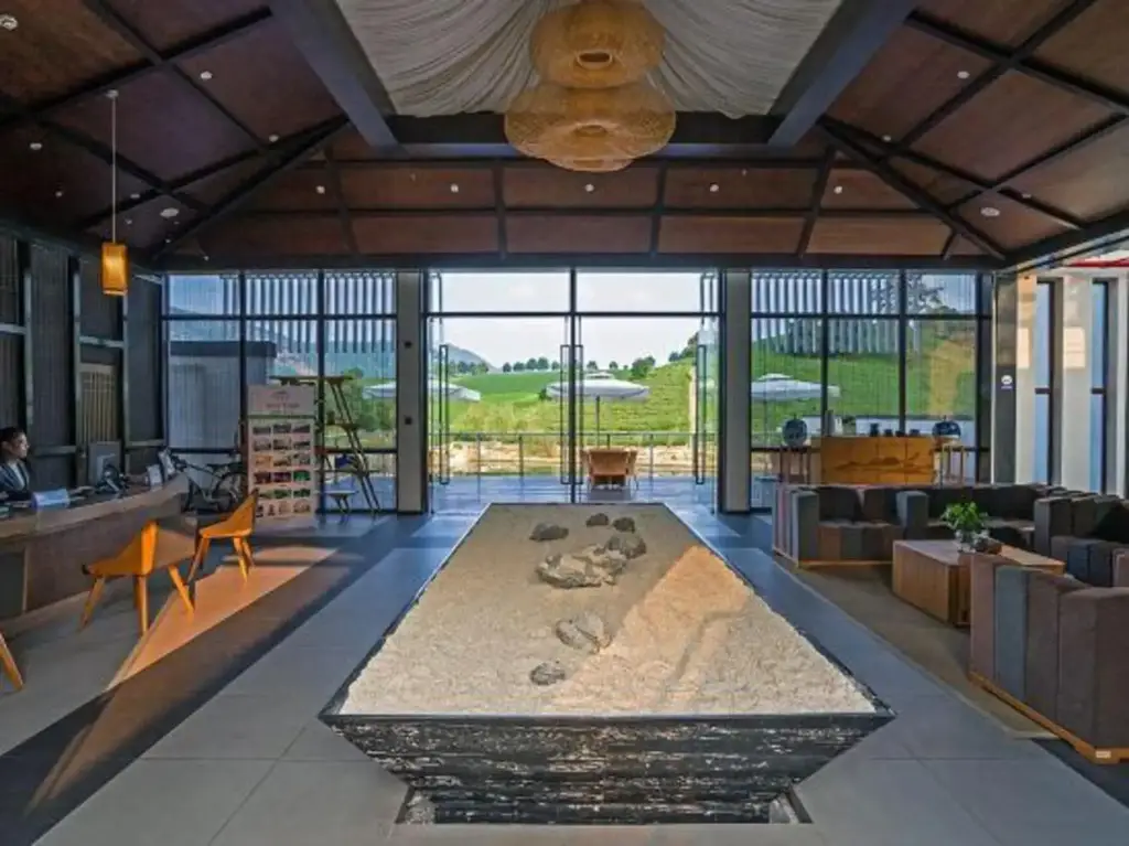 Хучжоу: Best White Campsort Xilong Chagu Resort