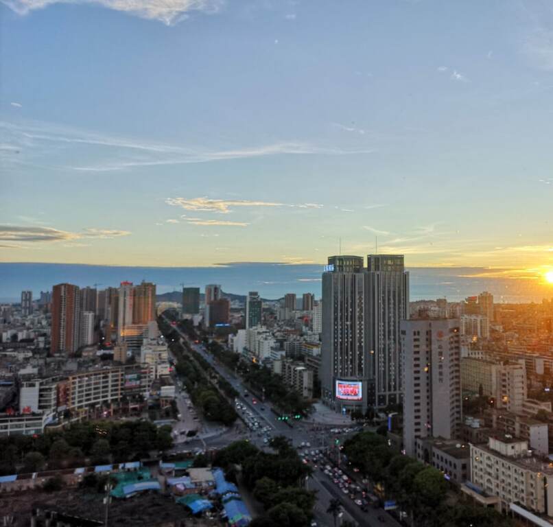 Fanli Hotel Beihai — фото 1