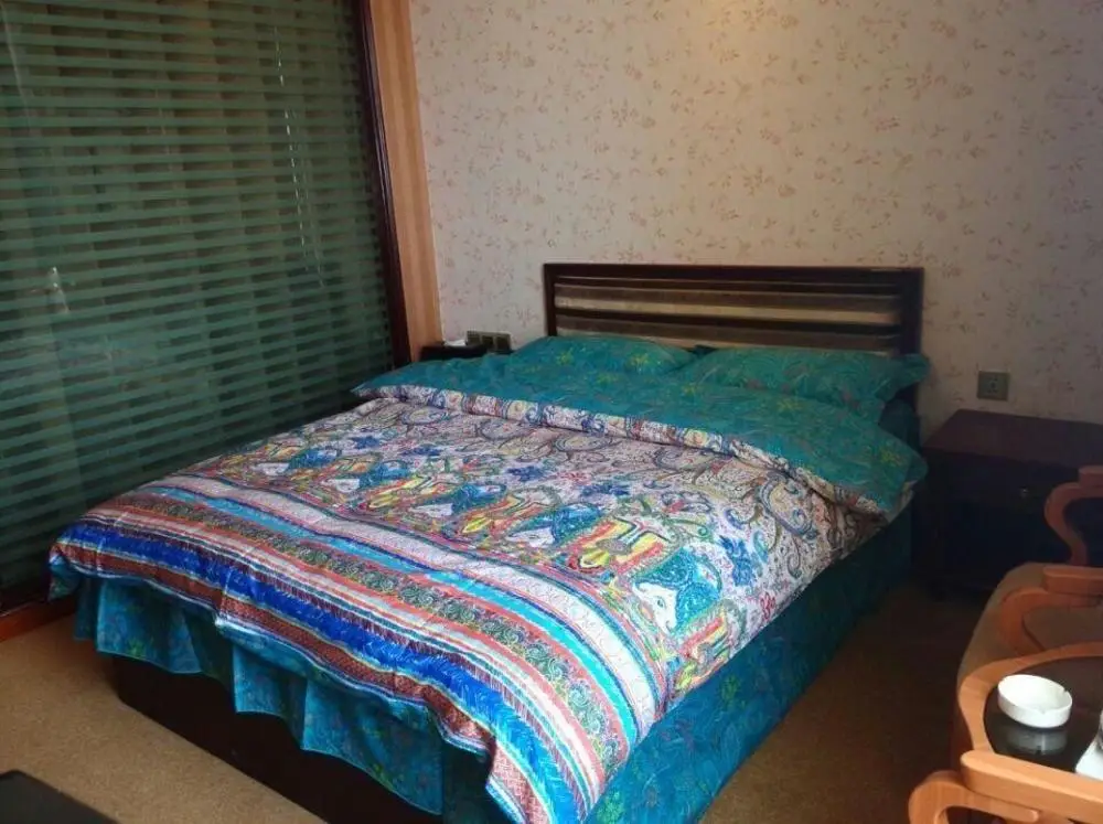 Куньмин: Pin Sheng Hua Yuan Hotel