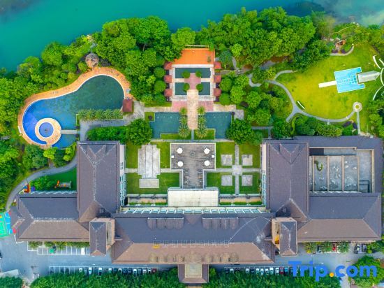 Гуйлинь: Guilin Lijiang Holiday Hotel