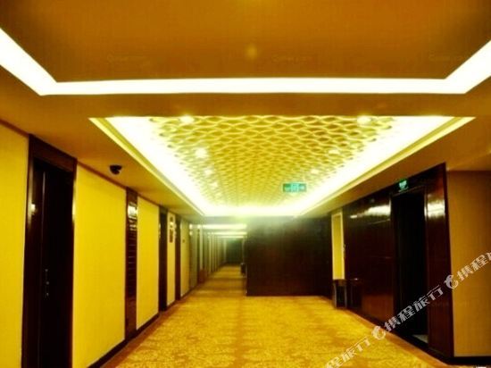 Яань: Gui Yuan Hotel