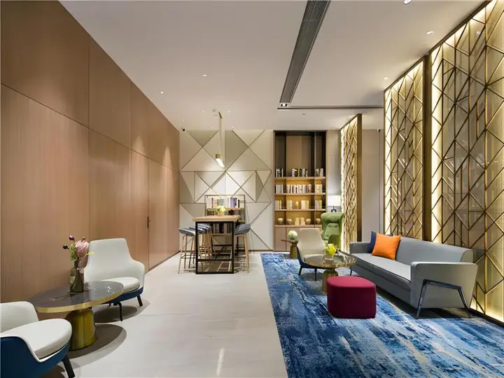 Шанхай: Borrman Hotel(Shanghai Hongqiao Railway Station National Exhibition Center Shop)
