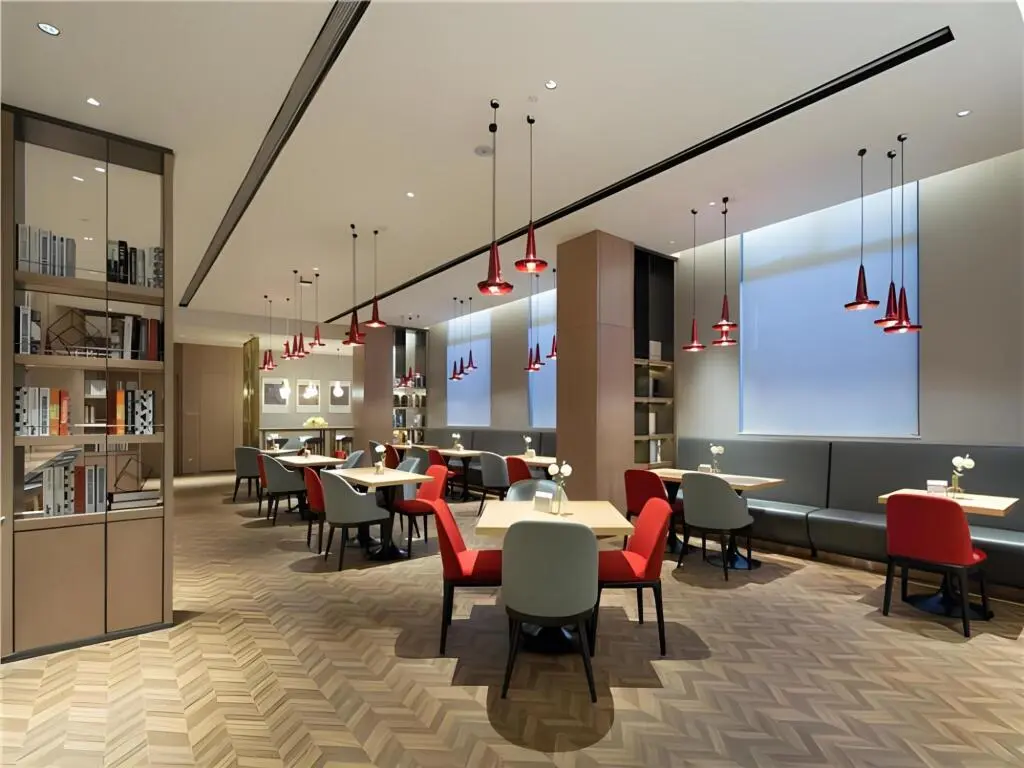 Шанхай: Borrman Hotel(Shanghai Hongqiao Railway Station National Exhibition Center Shop)