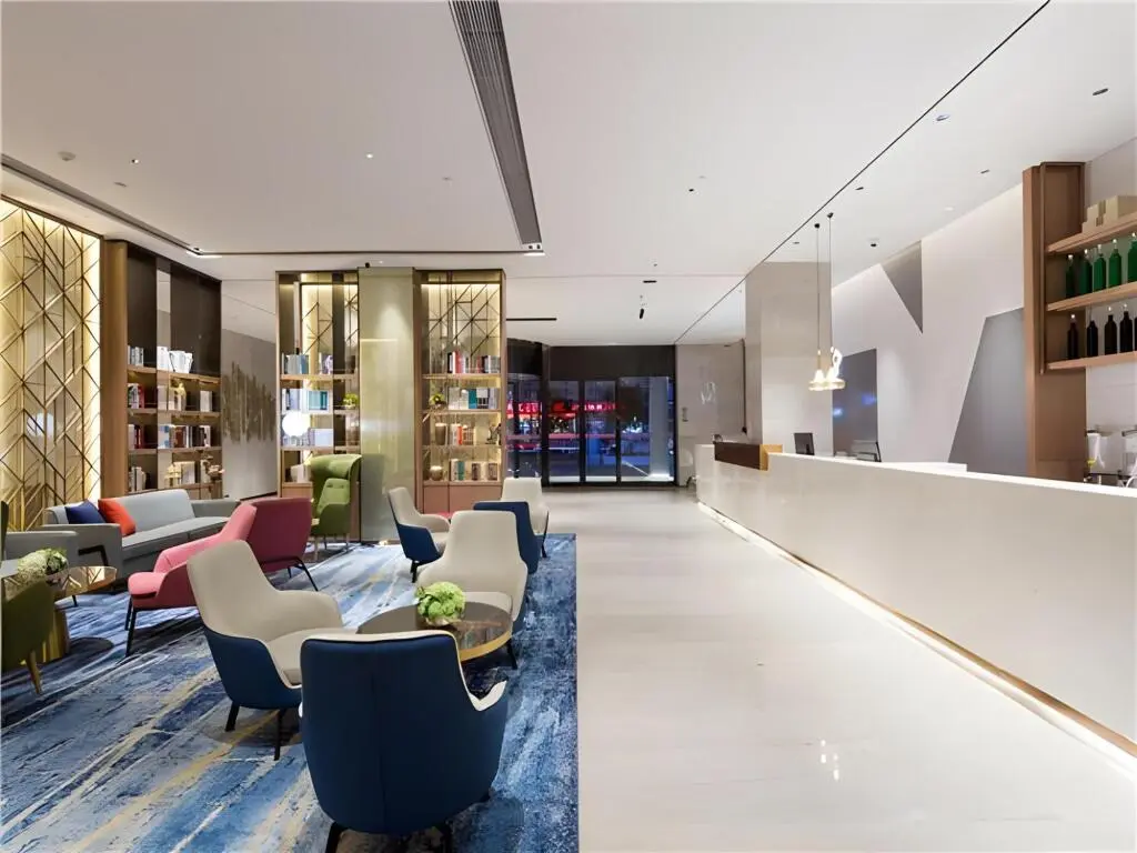 Шанхай: Borrman Hotel(Shanghai Hongqiao Railway Station National Exhibition Center Shop)