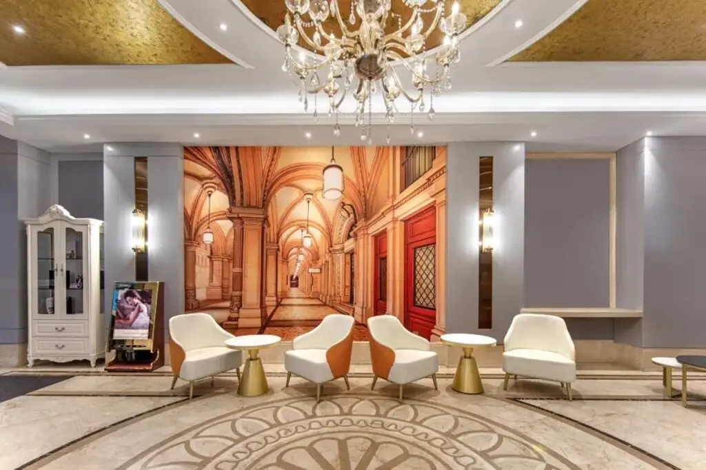 Ханчжоу: Vienna Classic Hotel (Hangzhou Banshan Shiqiao)