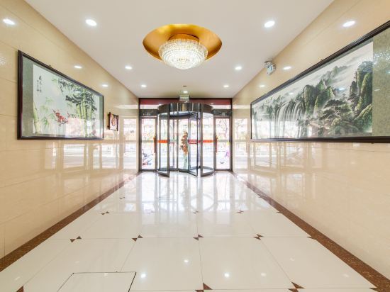 Чжунвэй: Jinsha Hotel